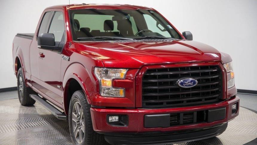 2015 Ford F-150 XLT — Pickup Truck — 120,042 mi — Kansas City, KS