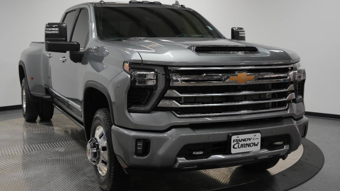 2024 Chevrolet Silverado 3500HD High Country — Pickup Truck — 46,454 mi — Kansas City, KS