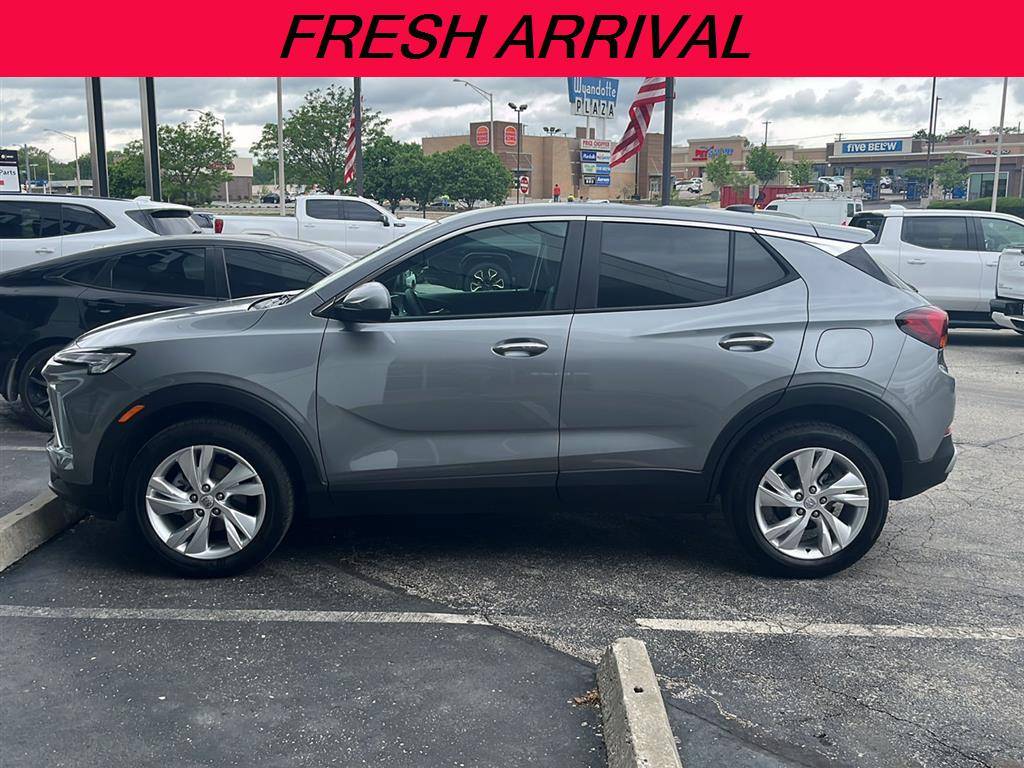 2025 Buick Encore GX Preferred — SUV — 776 mi — Kansas City, KS