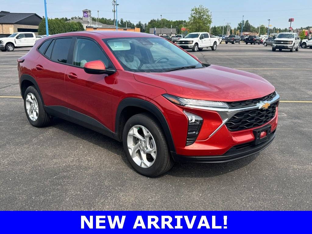 2024 Chevrolet Trax LS — SUV — 8,946 mi — Wisconsin Rapids, WI