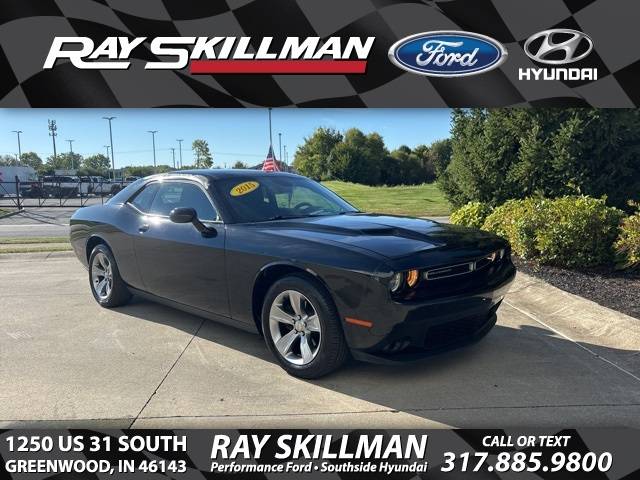 2015 Dodge Challenger SXT — Coupe — 129,383 mi — Greenwood, IN