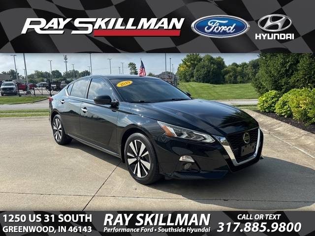 2019 Nissan Altima SV — Sedan — 47,671 mi — Greenwood, IN