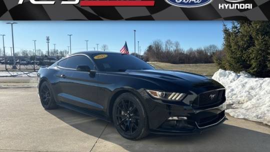 2017 Ford Mustang GT Premium — Coupe — 34,964 mi — Greenwood, IN