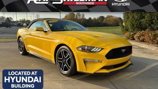 2018 Ford Mustang EcoBoost Premium — Convertible — 101,554 mi — Greenwood, IN