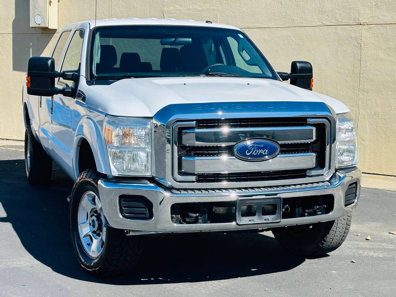 2012 Ford Super Duty F-350 XLT — Pickup Truck — 106,589 mi — Sacramento, CA