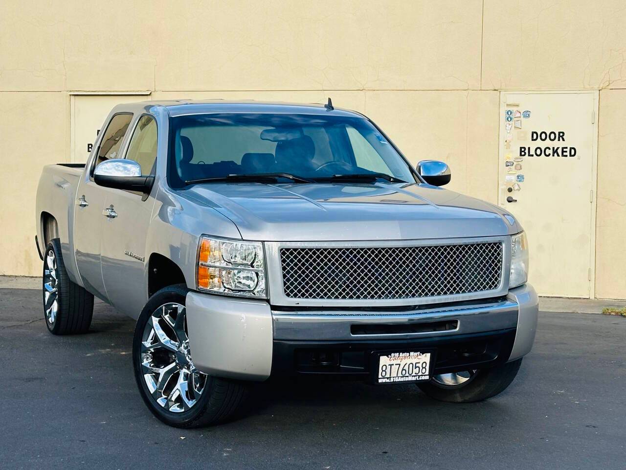 2009 Chevrolet Silverado 1500 LT — Pickup Truck — 151,745 mi — Sacramento, CA
