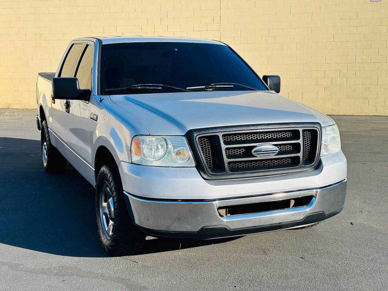 2008 Ford F-150 XLT — Pickup Truck — 151,830 mi — Sacramento, CA