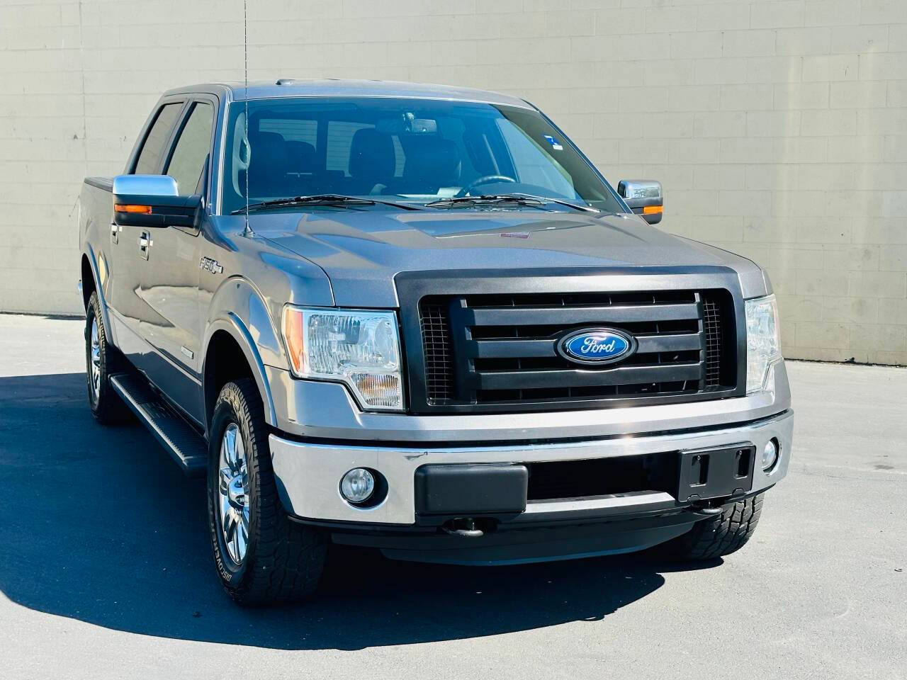 2011 Ford F-150 Lariat — Pickup Truck — 152,687 mi — Sacramento, CA