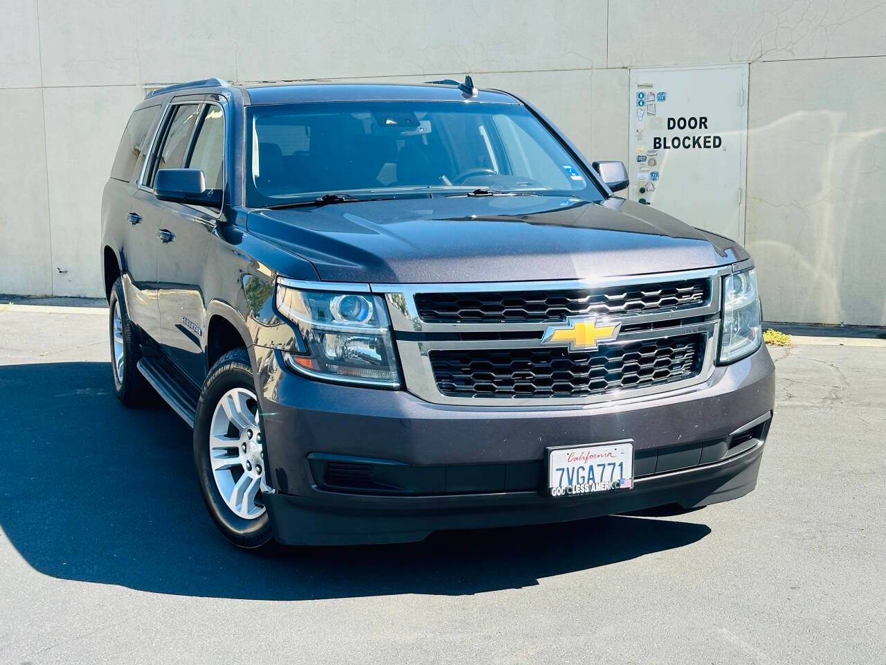 2017 Chevrolet Suburban LT — SUV — 145,389 mi — Sacramento, CA
