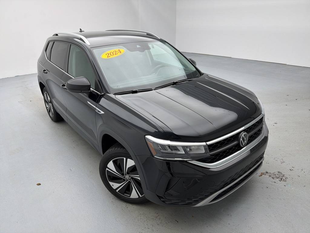 2024 Volkswagen Taos SE — SUV — 2,923 mi — Central Square, NY