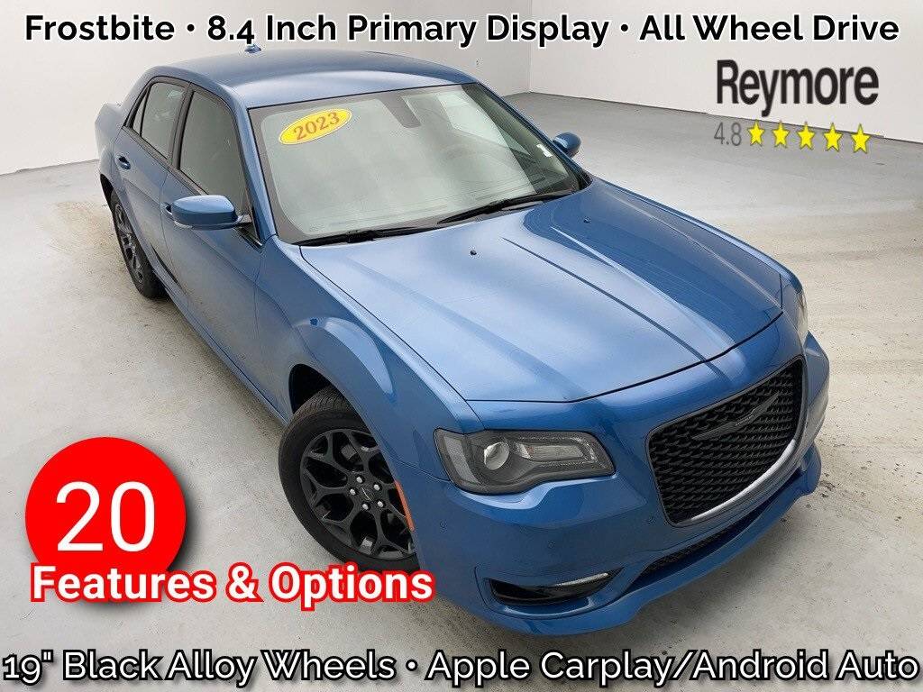 2023 Chrysler 300 Touring L — Sedan — 8,510 mi — Central Square, NY