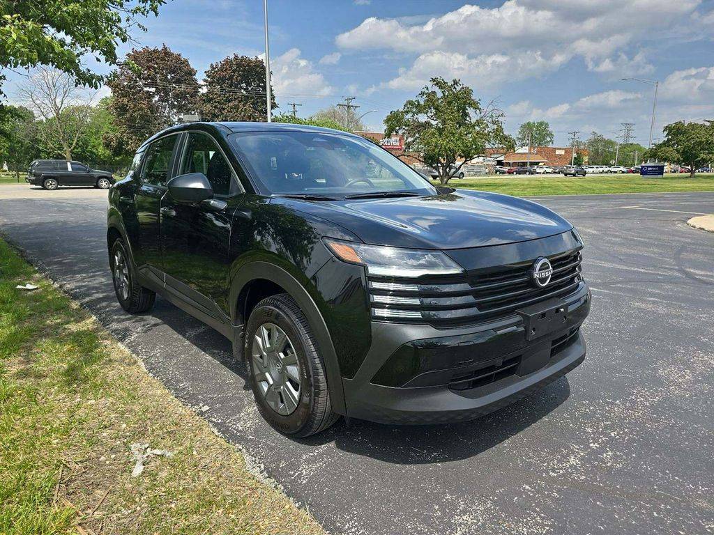 2025 Nissan Kicks S — SUV — 4,519 mi — Dyersburg, TN