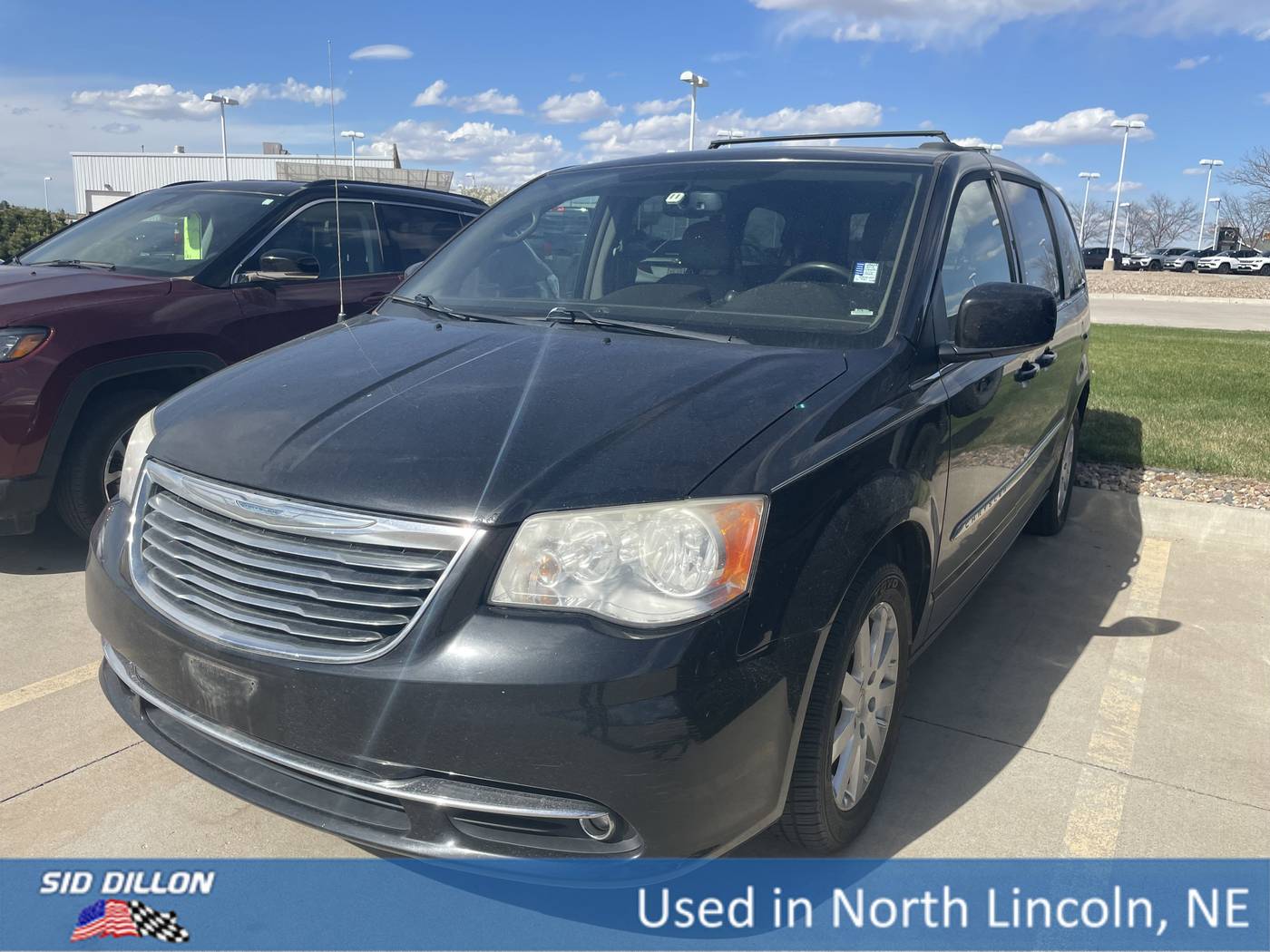 2013 Chrysler Town & Country Touring — Minivan — 112,887 mi — Lincoln, NE