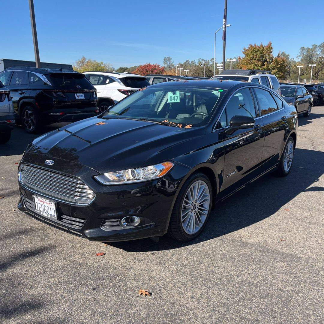 2014 Ford Fusion Hybrid SE — Sedan — 100,186 mi — Roseville, CA
