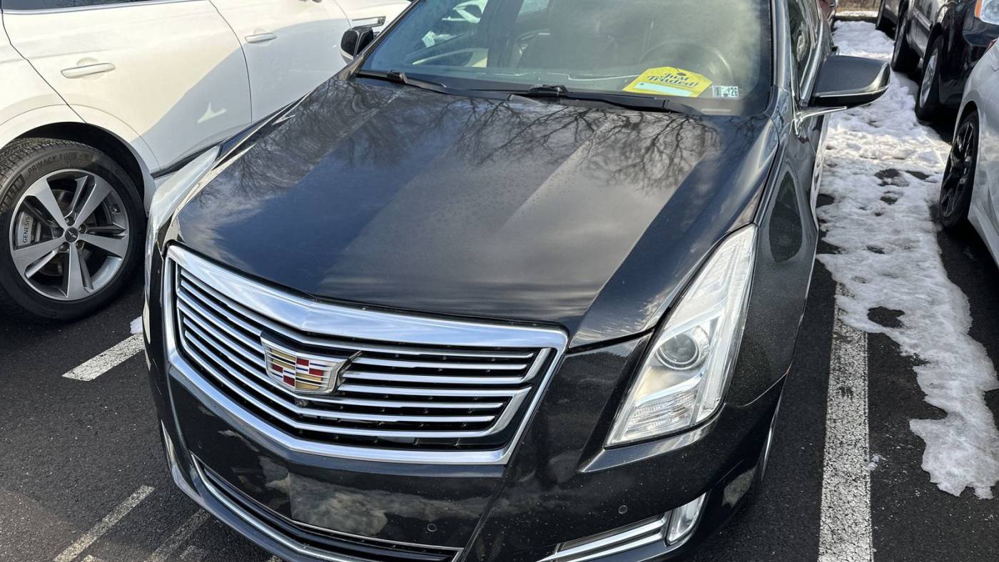 2013 Cadillac XTS Platinum — Sedan — 135,069 mi — Doylestown, PA