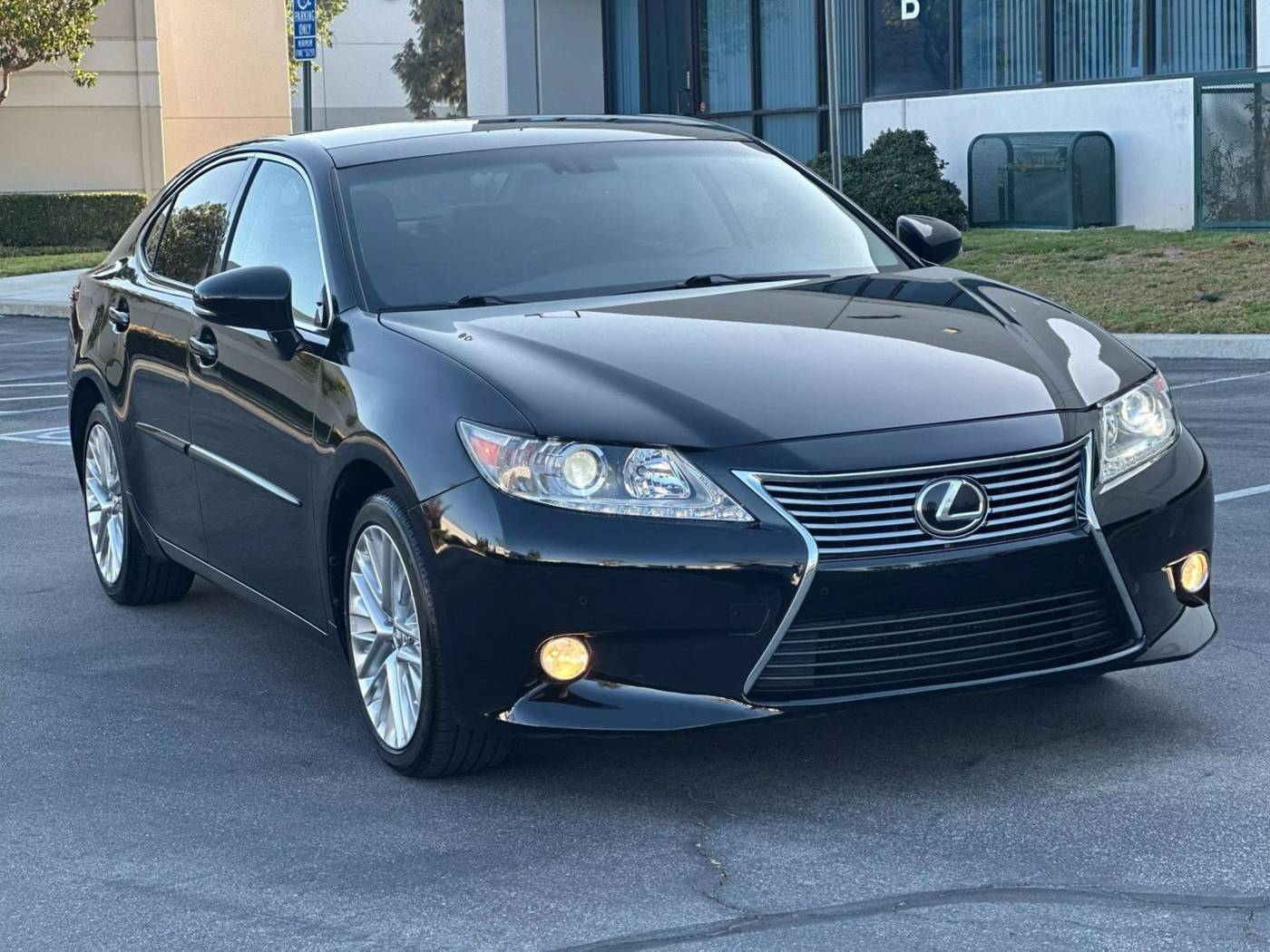 2013 Lexus ES ES 350 — Sedan — 100,920 mi — Corona, CA