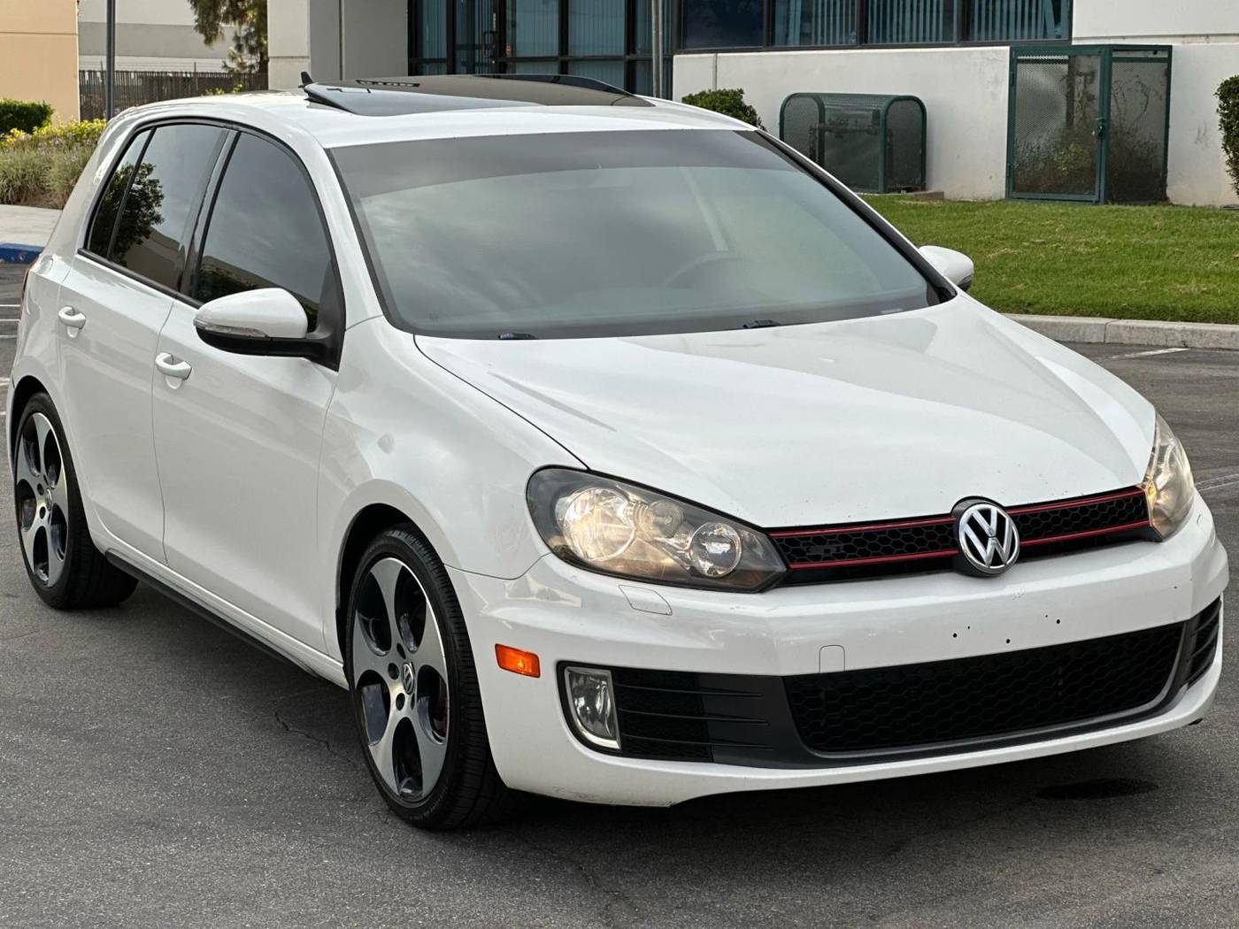 2012 Volkswagen Golf GTI Base — Hatchback — 140,282 mi — Corona, CA
