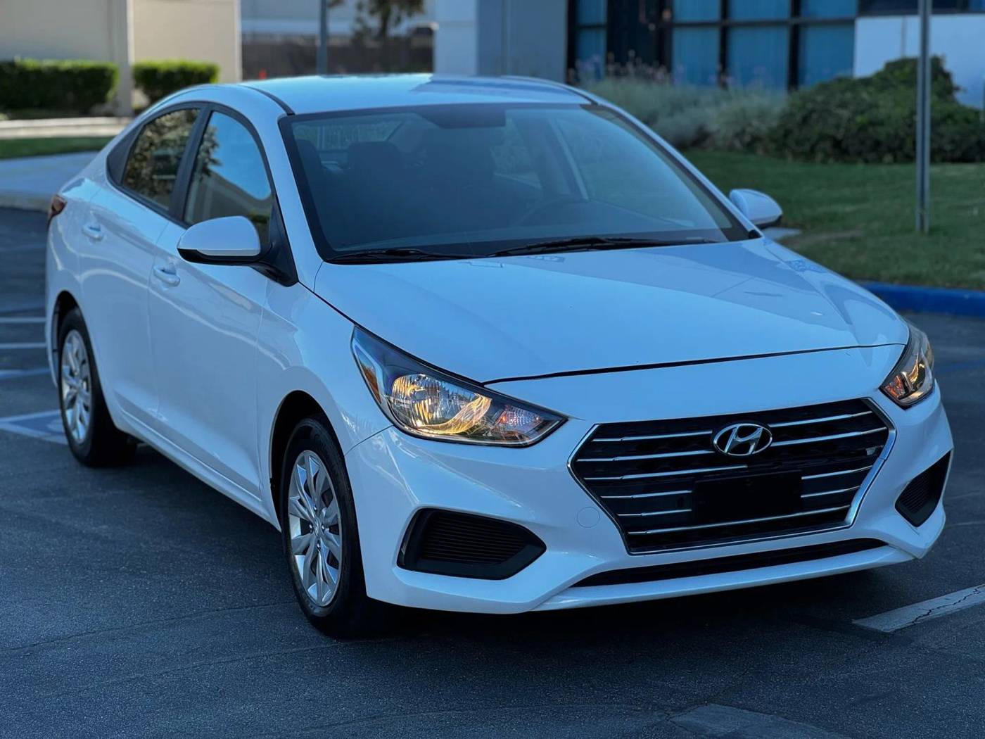 2019 Hyundai Accent SE — Sedan — 53,631 mi — Corona, CA
