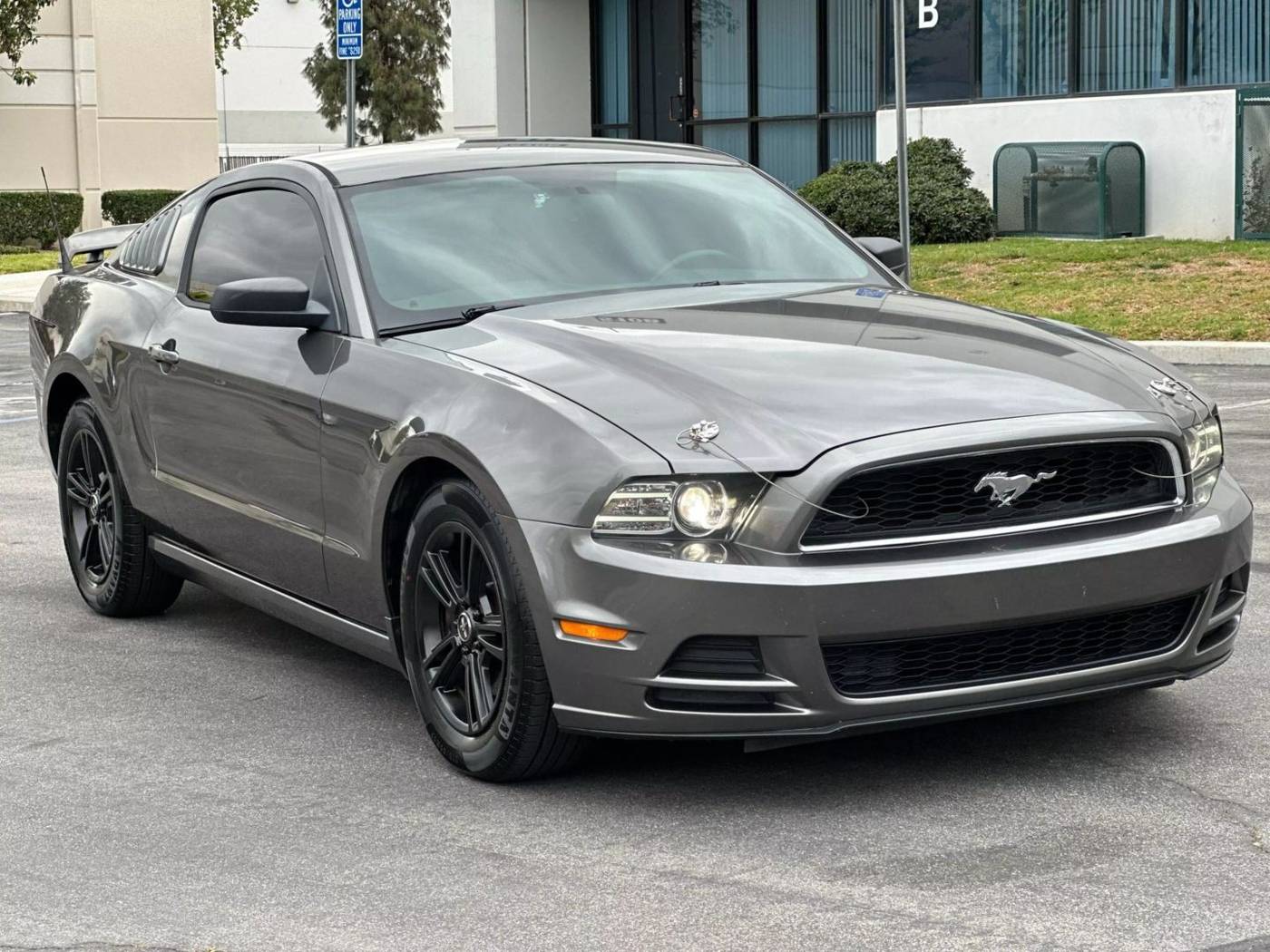 2013 Ford Mustang V6 — Coupe — 91,386 mi — Corona, CA