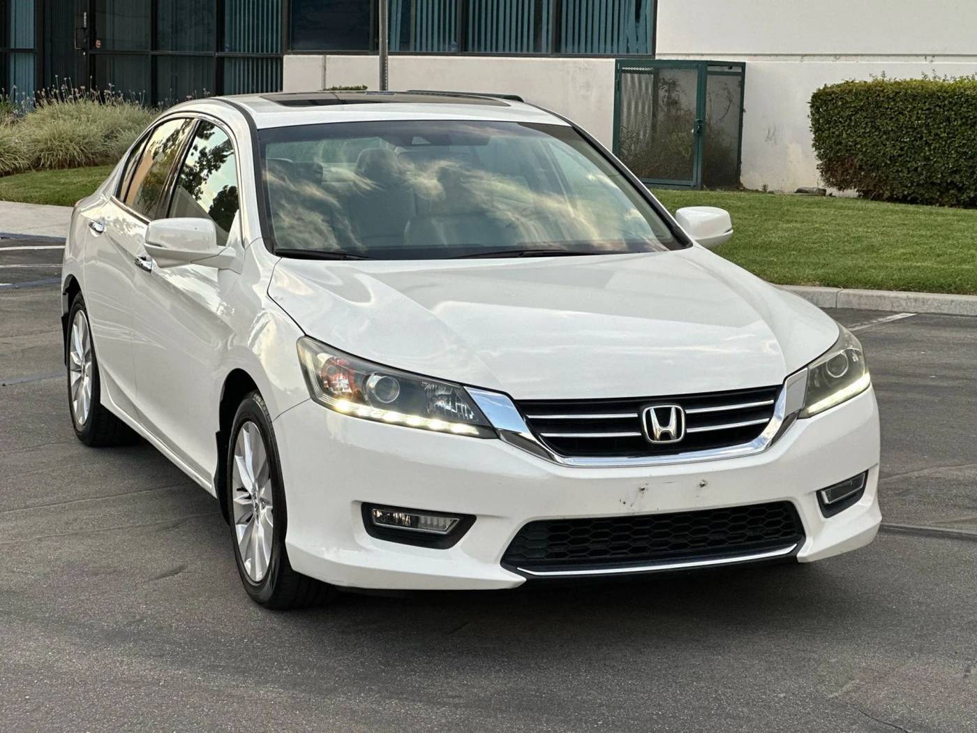 2013 Honda Accord EX-L V6 — Sedan — 118,357 mi — Corona, CA