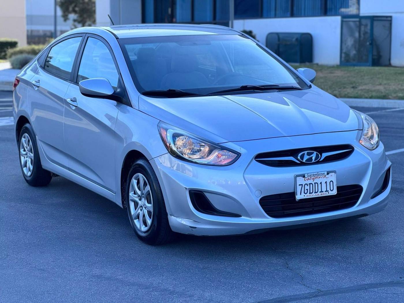 2014 Hyundai Accent GLS — Sedan — 70,621 mi — Corona, CA