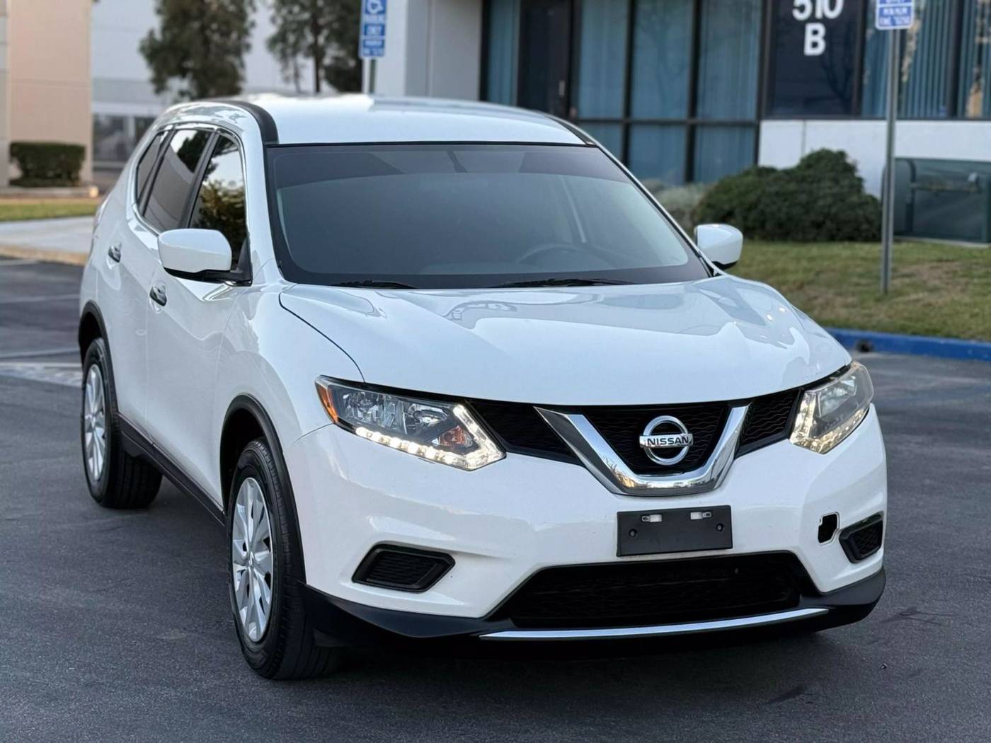 2016 Nissan Rogue S — SUV — 113,494 mi — Corona, CA