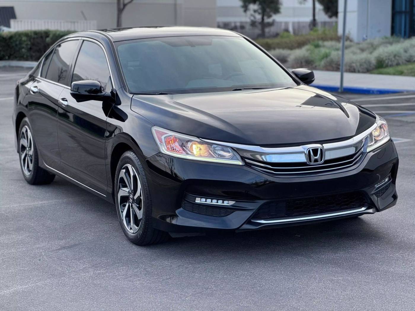 2016 Honda Accord EX-L — Sedan — 119,578 mi — Corona, CA