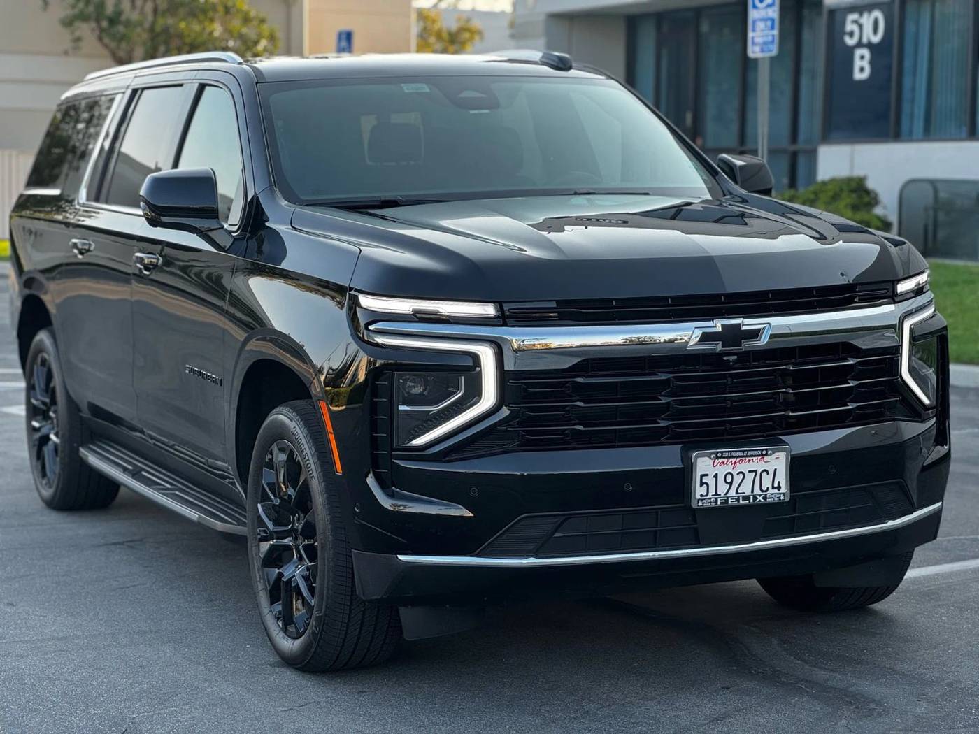 2025 Chevrolet Suburban LS — SUV — 32,868 mi — Corona, CA
