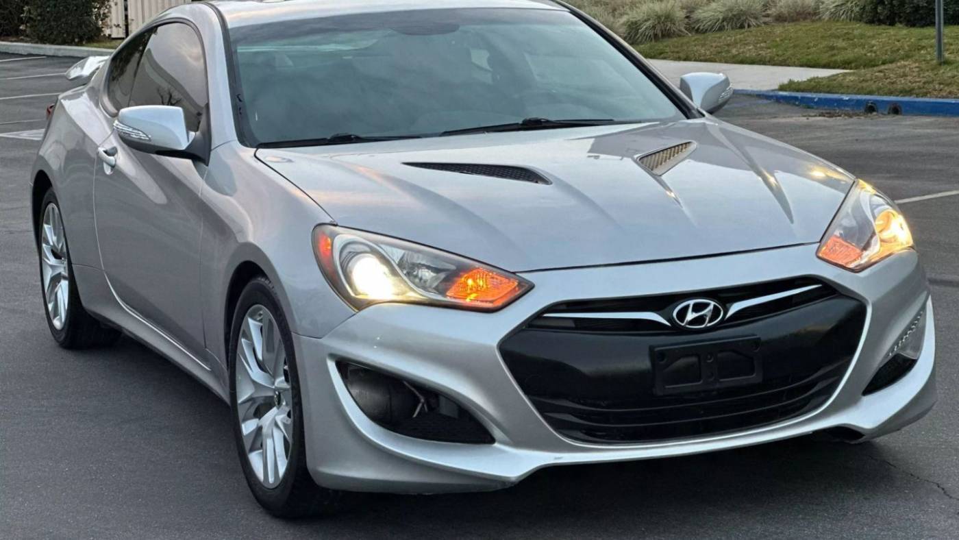 2013 Hyundai Genesis Coupe 3.8 Grand Touring — Coupe — 67,740 mi — Corona, CA
