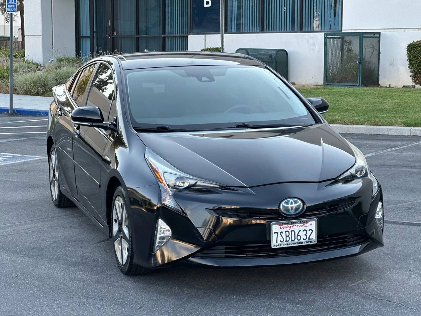 2016 Toyota Prius Three Touring — Hatchback — 101,402 mi — Corona, CA