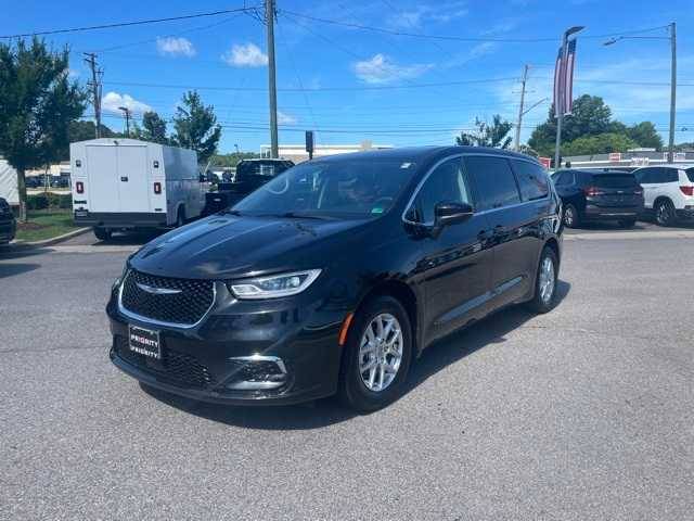 2023 Chrysler Pacifica Touring L — Minivan — 67,793 mi — Norfolk, VA