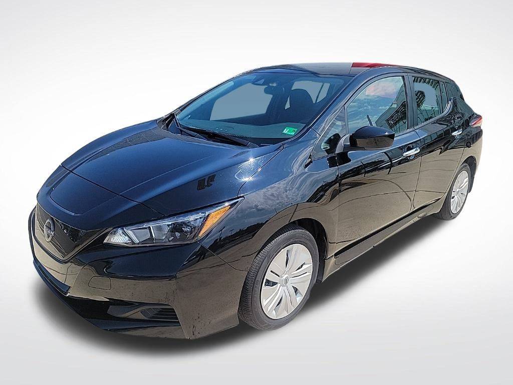 2023 Nissan LEAF S — Hatchback — 7,992 mi — Chantilly, VA