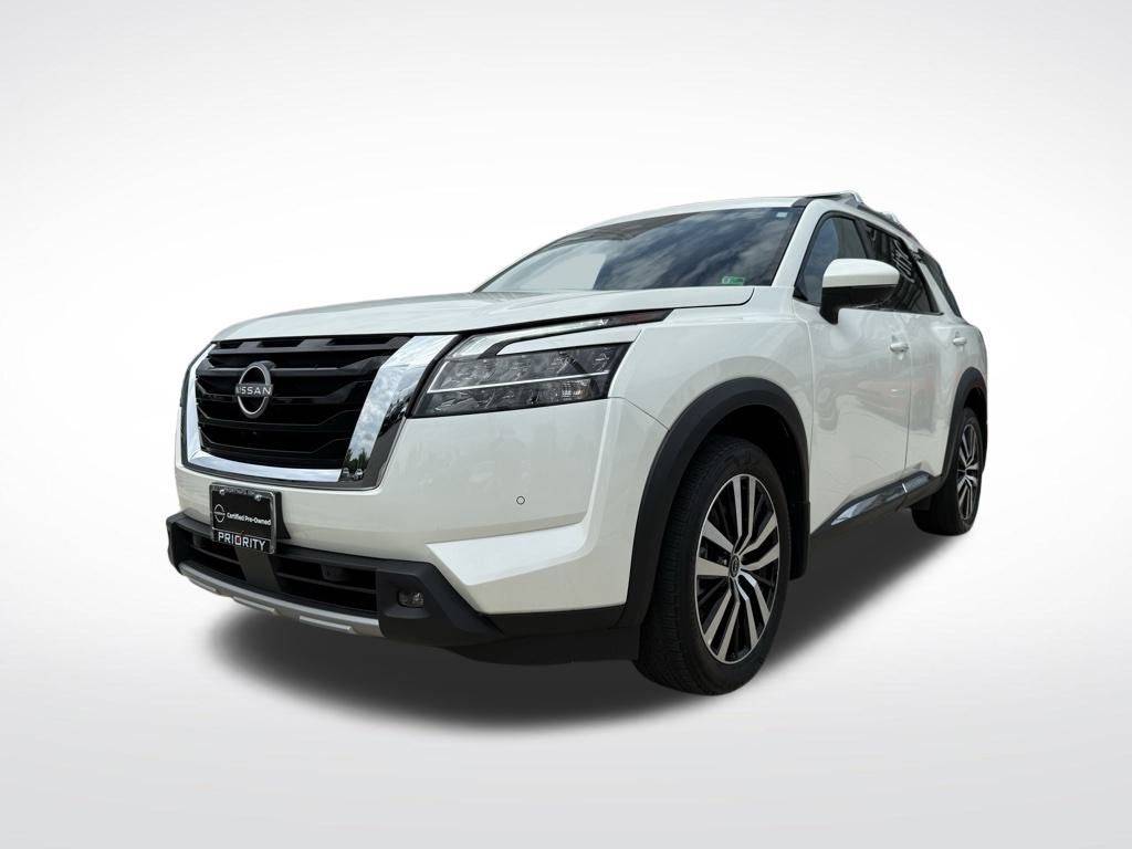 2023 Nissan Pathfinder Platinum — SUV — 15,811 mi — Chantilly, VA
