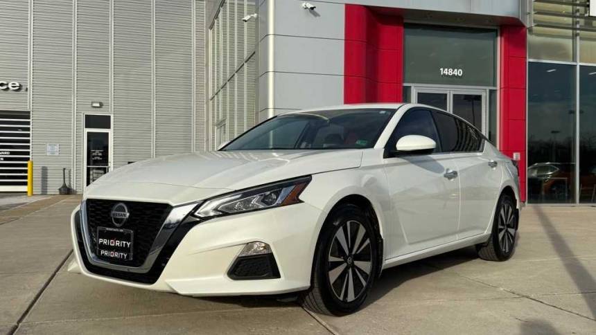 2021 Nissan Altima SV — Sedan — 25,690 mi — Chantilly, VA
