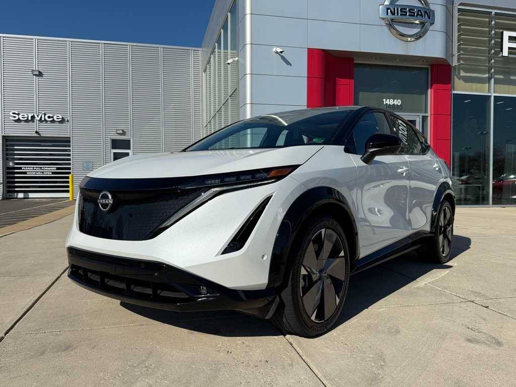 2023 Nissan Ariya Platinum+ — SUV — 7,991 mi — Chantilly, VA