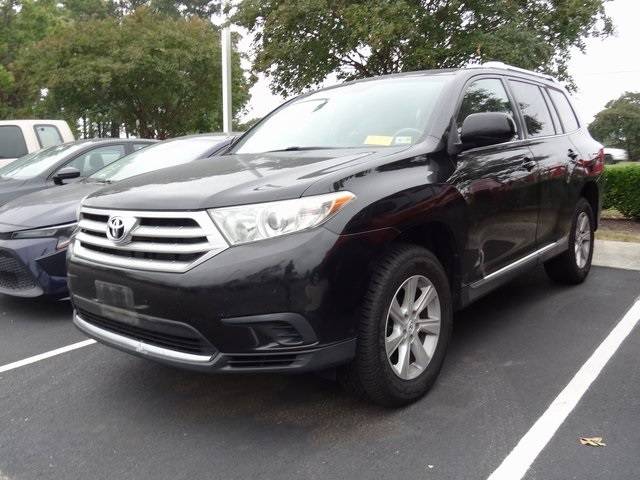 2013 Toyota Highlander Plus V6 — SUV — 175,020 mi — Chesapeake, VA