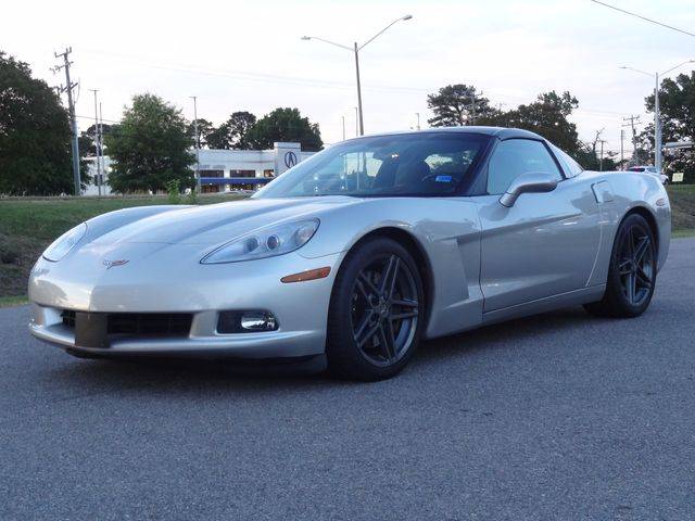 2005 Chevrolet Corvette Base