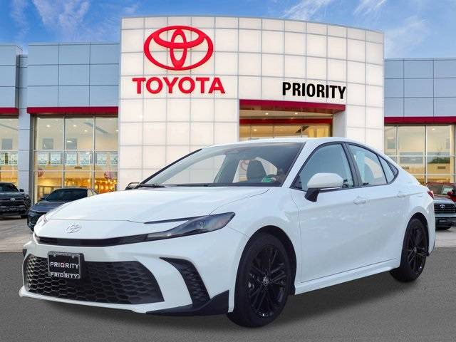 2025 Toyota Camry SE — Sedan — 11,507 mi — Chesapeake, VA
