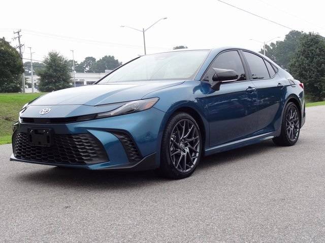 2025 Toyota Camry Hybrid SE — Sedan — 14,069 mi — Chesapeake, VA