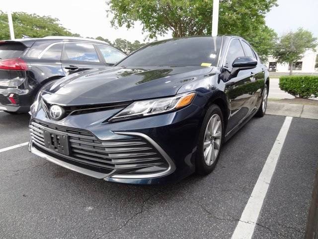 2021 Toyota Camry LE — Sedan — 30,000 mi — Chesapeake, VA