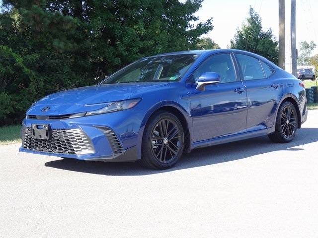 2025 Toyota Camry Hybrid SE — Sedan — 3,267 mi — Chesapeake, VA