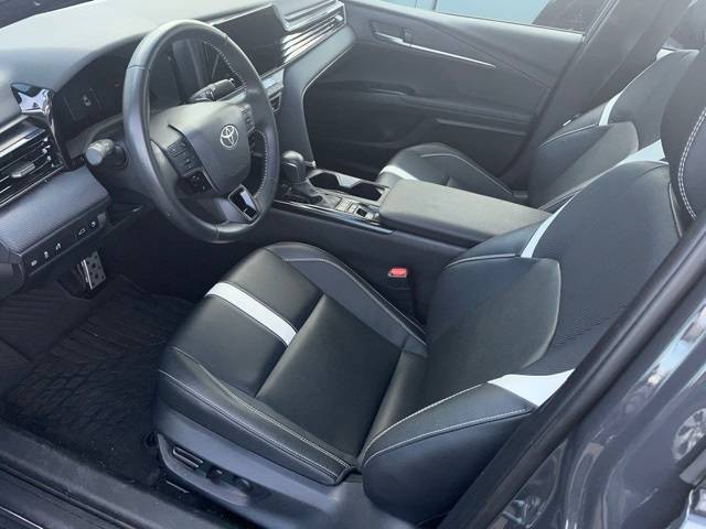 2025 Toyota Camry Hybrid SE — Sedan — 15,525 mi — Chesapeake, VA