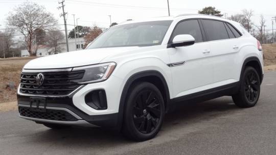 2024 Volkswagen Atlas Cross Sport SE with Technology — SUV — 5,036 mi — Chesapeake, VA