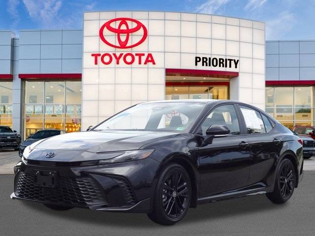 2025 Toyota Camry Hybrid SE — Sedan — 382 mi — Chesapeake, VA