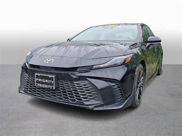 2025 Toyota Camry Hybrid SE — Sedan — 45,387 mi — Springfield, VA