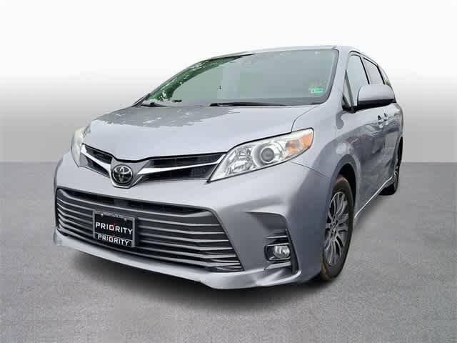 2018 Toyota Sienna XLE — Minivan — 74,419 mi — Springfield, VA
