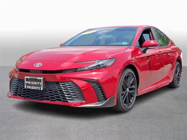 2025 Toyota Camry SE — Sedan — 9,198 mi — Springfield, VA