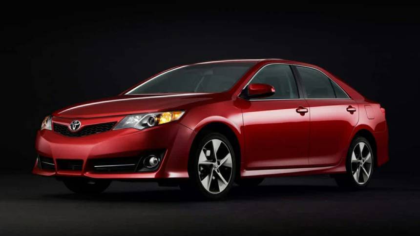 2012 Toyota Camry SE — Sedan — 182,889 mi — Springfield, VA