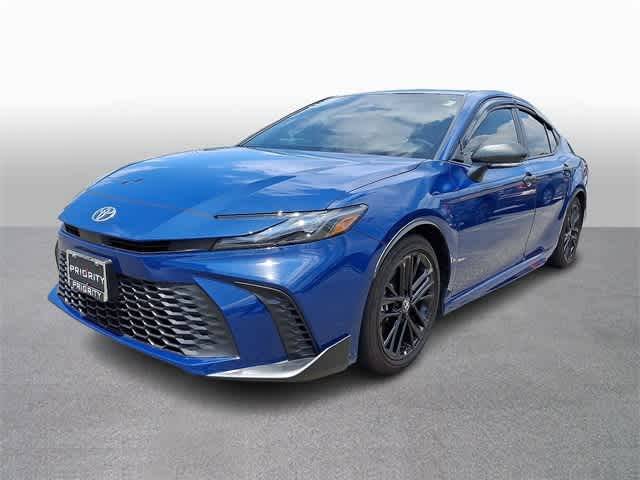 2025 Toyota Camry SE — Sedan — 33,975 mi — Springfield, VA