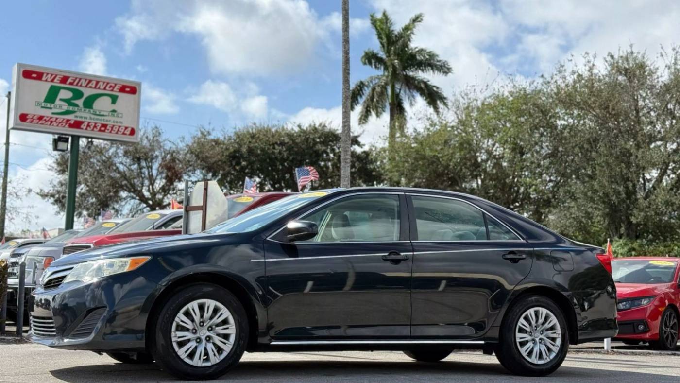 2012 Toyota Camry L — Sedan — 119,365 mi — port st lucie, FL